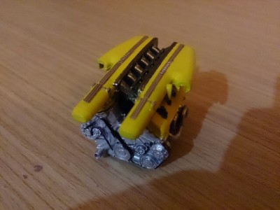 El motor terminado, buaaahhh, que guapo esta en amarillo, me encanta..