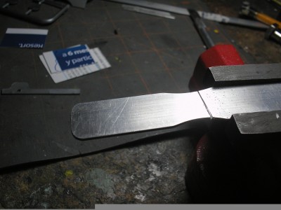 se realizo el tablero de instrumento con una solera de aluminio.