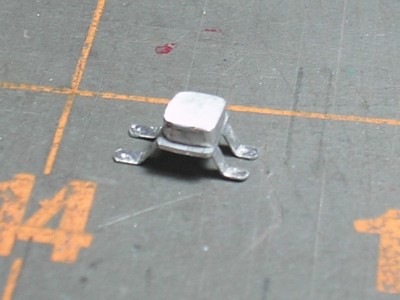 se realizó en aluminio un regulador