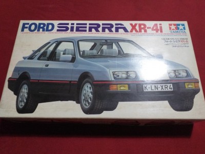 auto-tamiya-parmar-ford-sierra-xr4-esc-124-D_NQ_NP_746519-MLA31842065107_082019-F.jpg