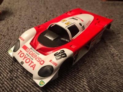 toyota rojo.jpg