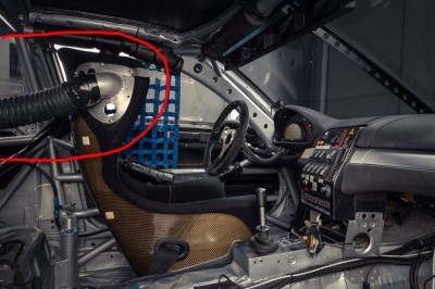 BMW V8 2.jpg
